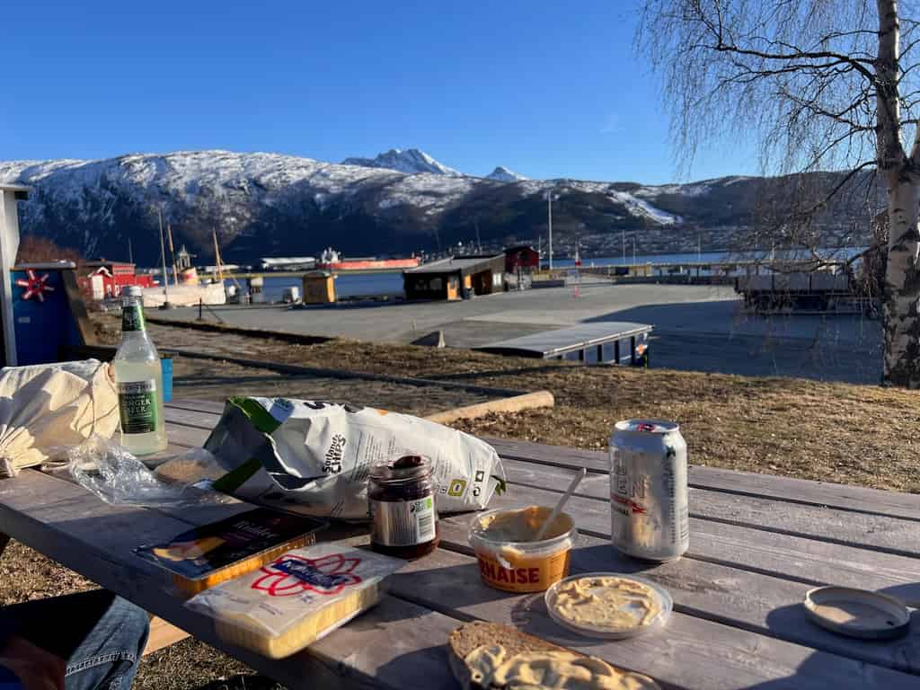 Nachtessen am Meer